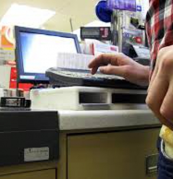 Furto in azienda – Come licenziare il dipendente.